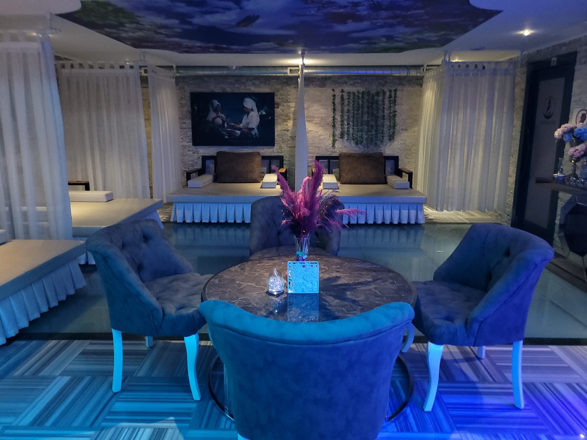 Bubbles Spa lounge alanı